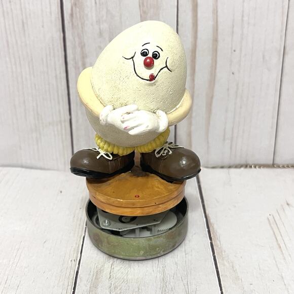 Vintage Egg Man/Smiling Egg Mechanical Kitchen Timer 1970's ***missing base - Picture 1 of 7